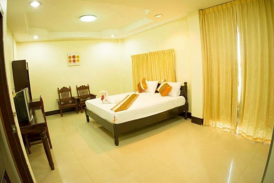 Submukda phoomplace hotel