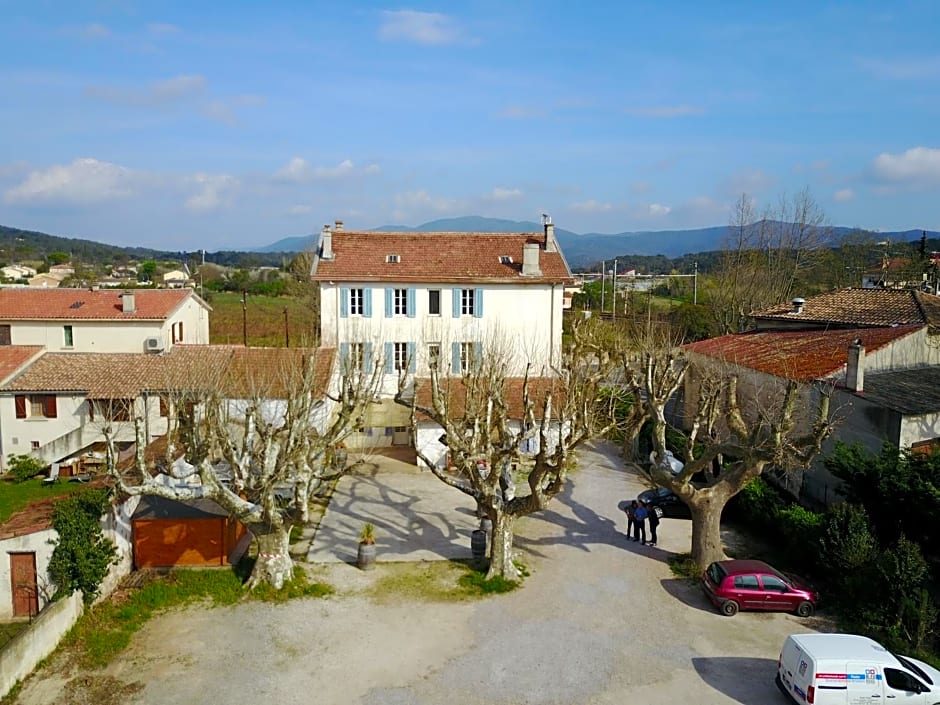 Hotel Restaurant Le Castel Fleuri