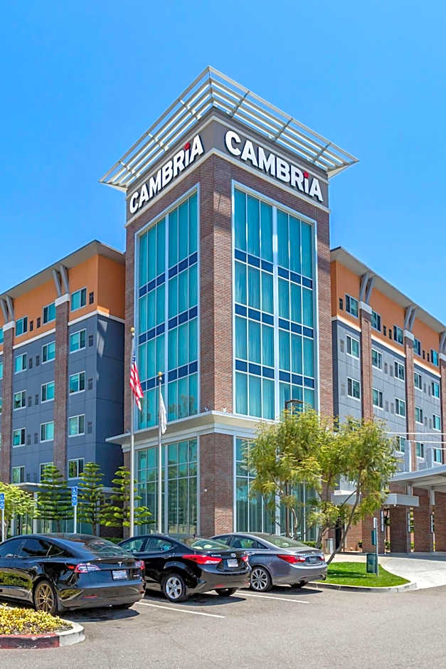 Cambria Hotel LAX