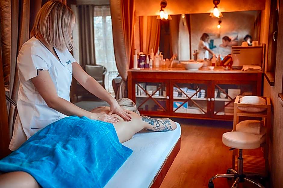 Żabi Dwór - HOTEL - RESTAURACJA - SPA