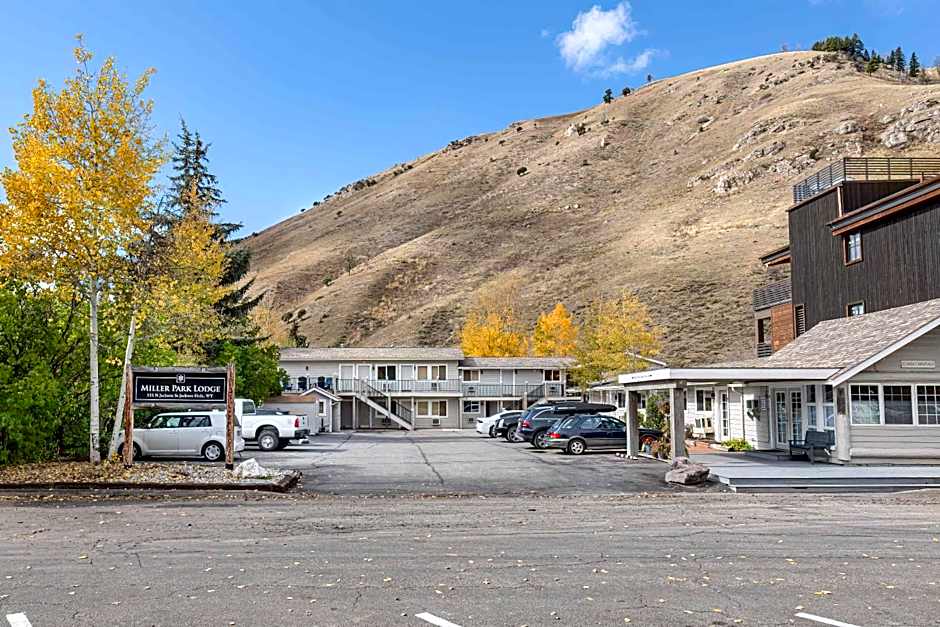 Miller Park Lodge