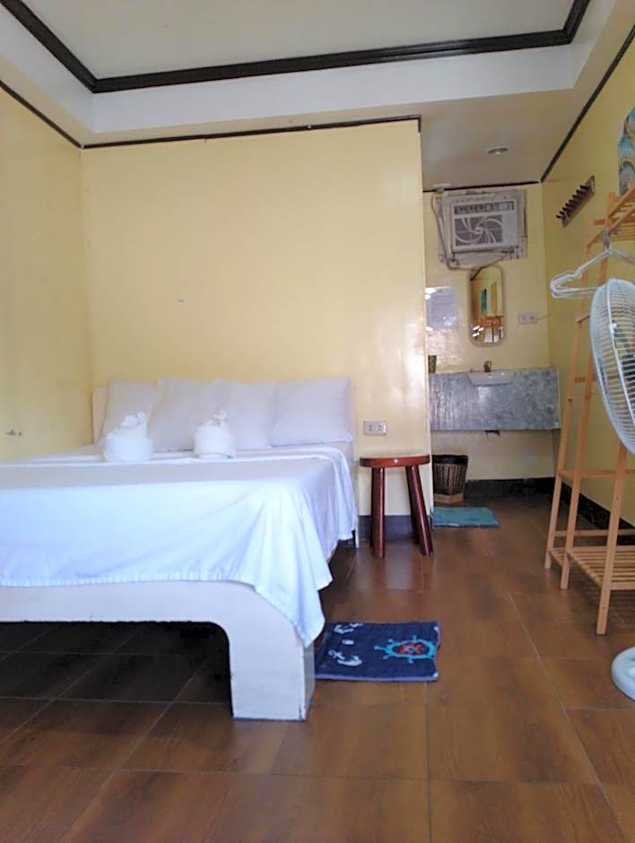 Lola Flor's Guest House