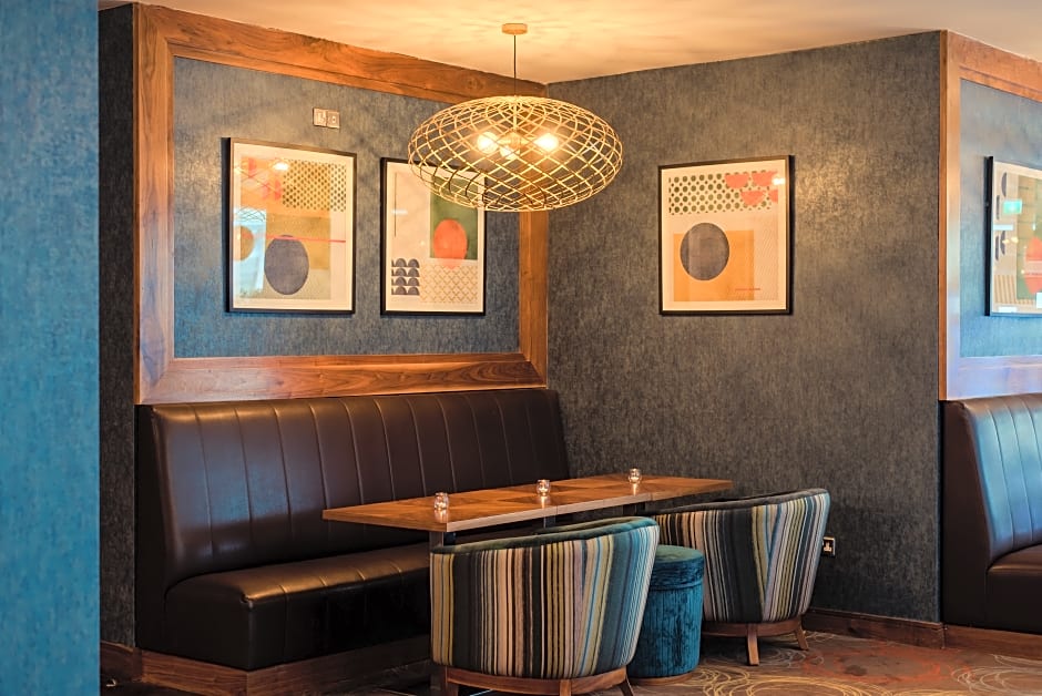 Tallaght Cross Hotel