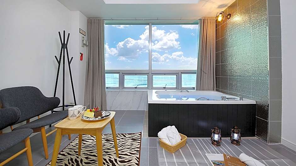 Gangneung Ara Spa Pension