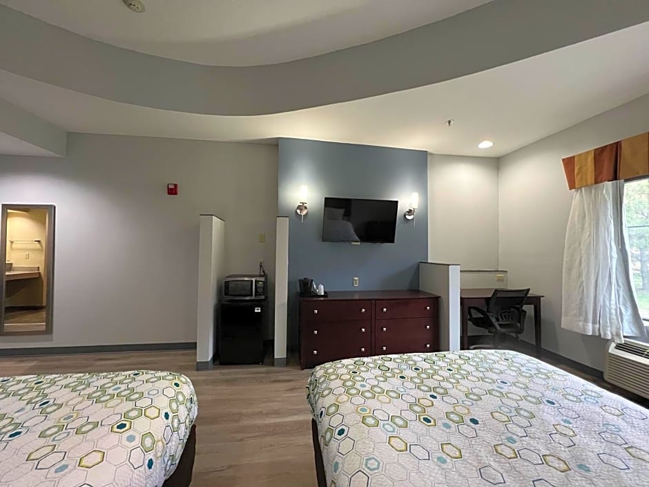 HomeTowne Studios & Suites Washington