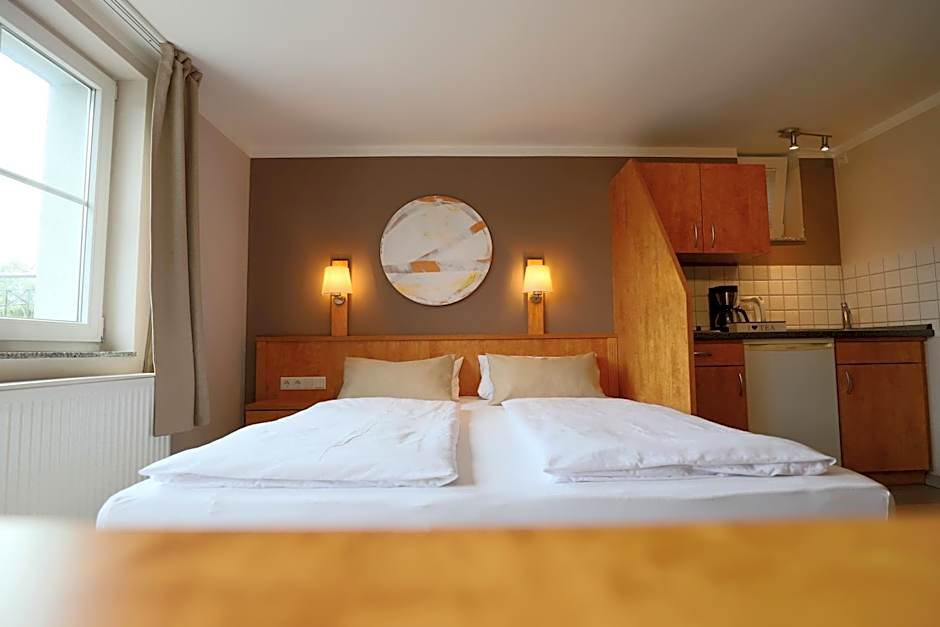 Hofgut Langenborn Wohnen auf Zeit möblierte Apartments Aschaffenburg Alzenau Frankfurt