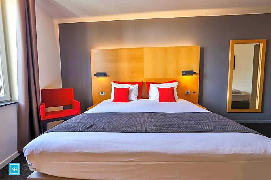 Hotel Husa De La Couronne