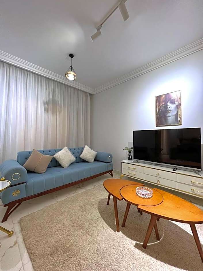 LUXURY HOME Namber 6