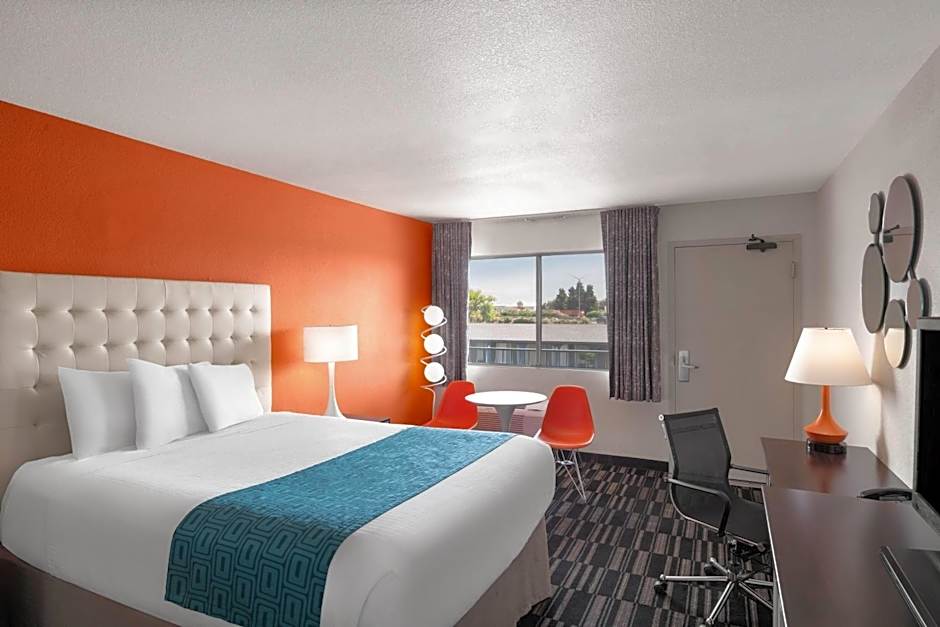 Howard Johnson by Wyndham Modesto Ceres