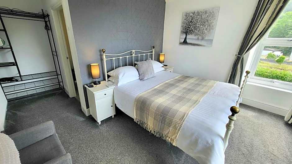 The Queens Hotel Harlech