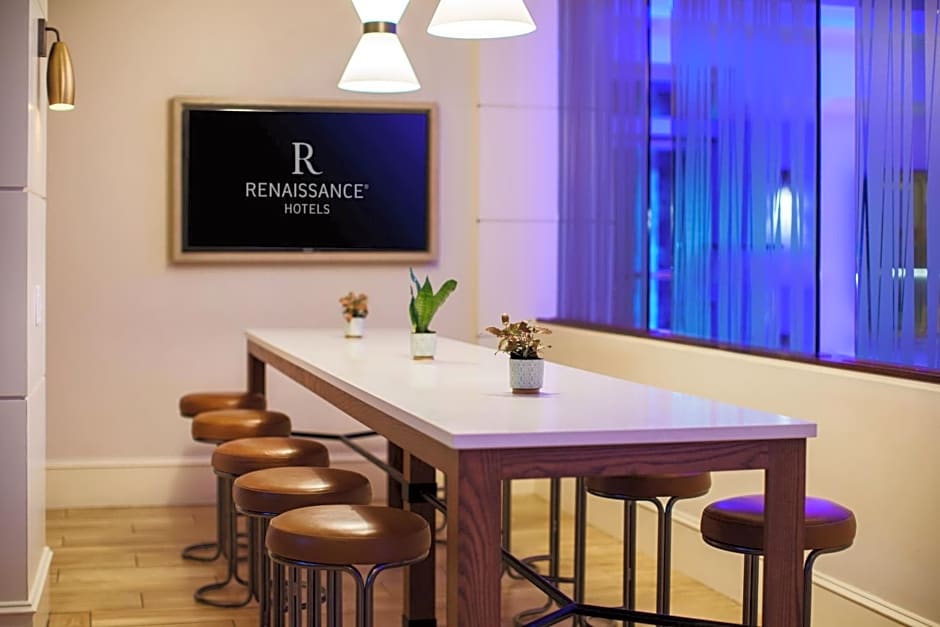 Renaissance by Marriott Meadowlands Hotel