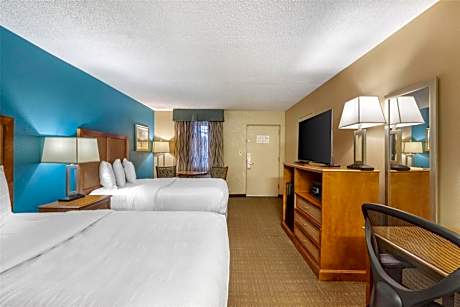 Double Room with Two Double Beds - Non-Smoking