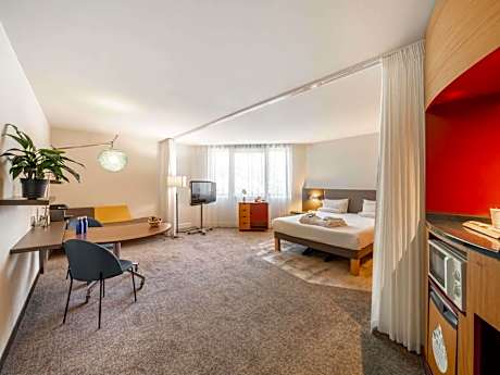 Executive Suite with 1 queen-size bed