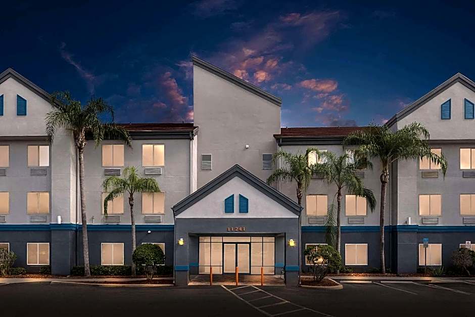 Suburban Studios Orlando - Ocoee-Winter Garden