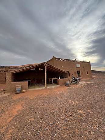 Auberge Camping Tafraoute Montagnes