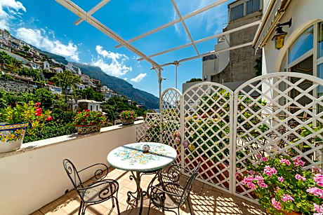 Superior Family Room