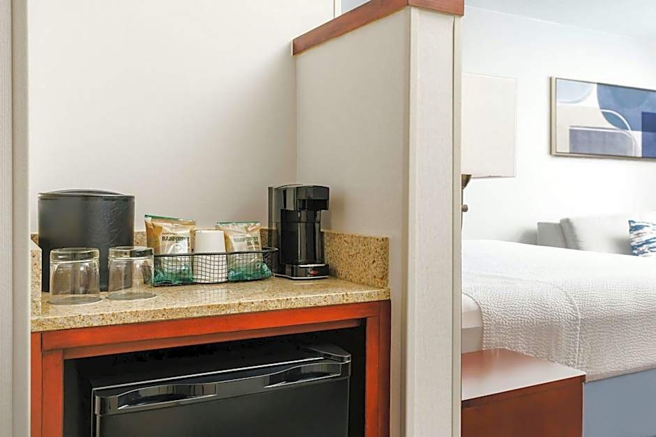 Courtyard by Marriott Hartford Farmington