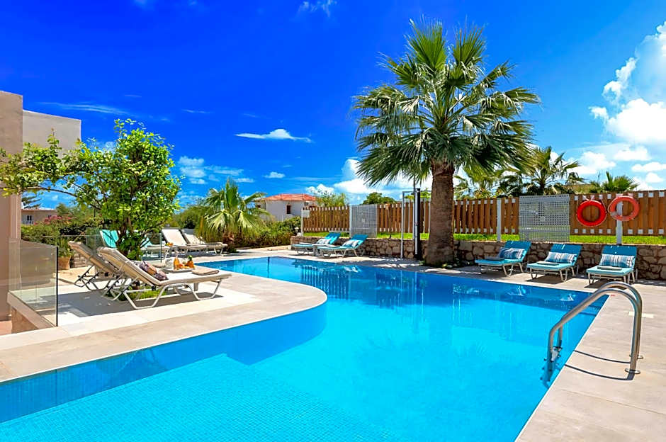 Island Villa Heated Pool