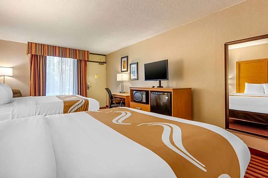 Quality Inn Exit 4