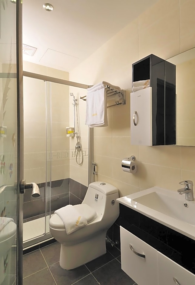 E-Red Hotel Alma Cosmo