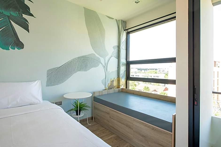 Photo 1 of 18 of Deluxe 1 Double Bed or 2 Beds