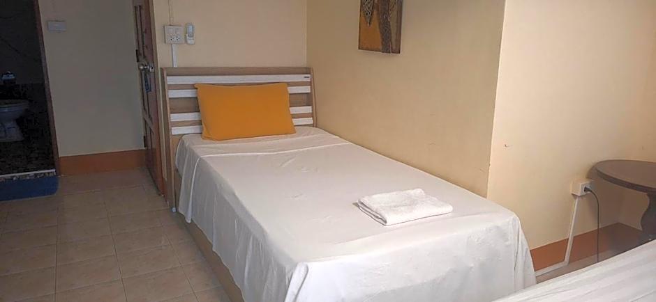 Relax Inn