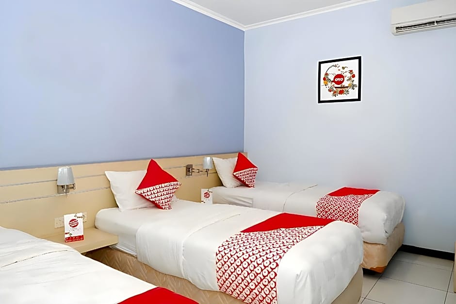 OYO 389 Sky Guesthouse