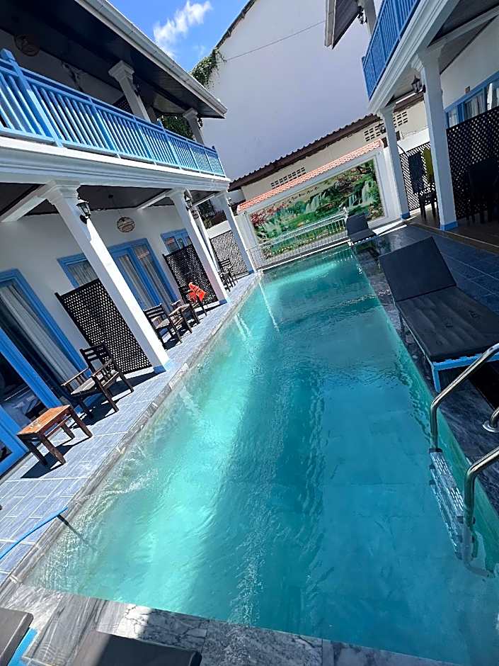 Sadakham Royal View Hotel