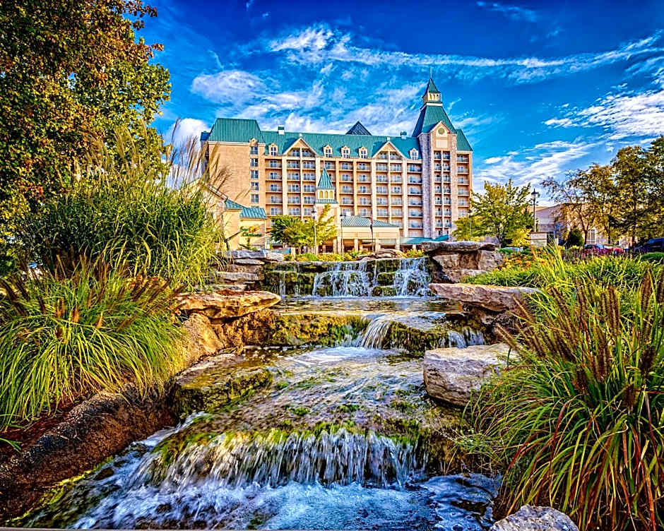 Photo 1 of 50 of Chateau on the Lake Resort Spa