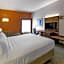 Holiday Inn Express Hotel & Suites Blythewood By IHG