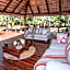 Thornhill Safari Lodge