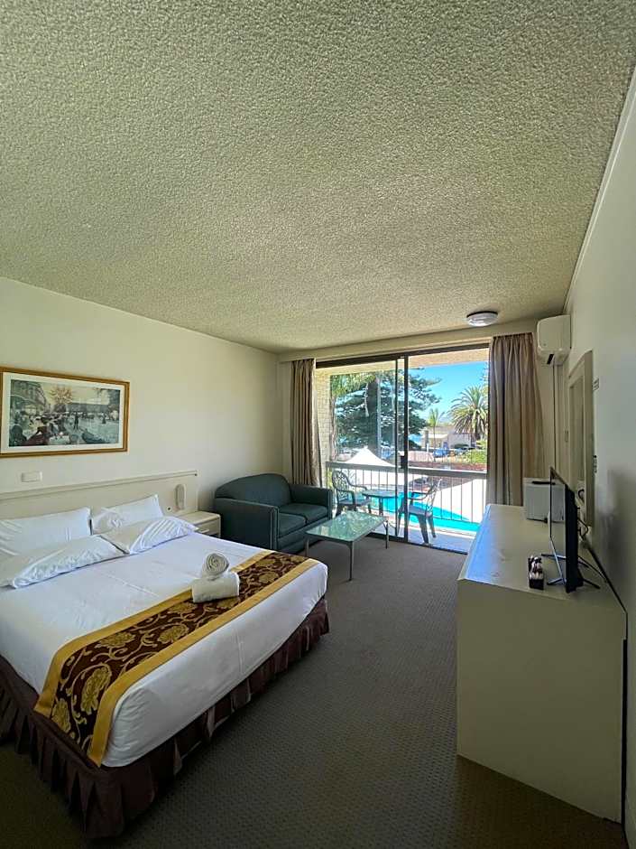 El Lago Waters Motel