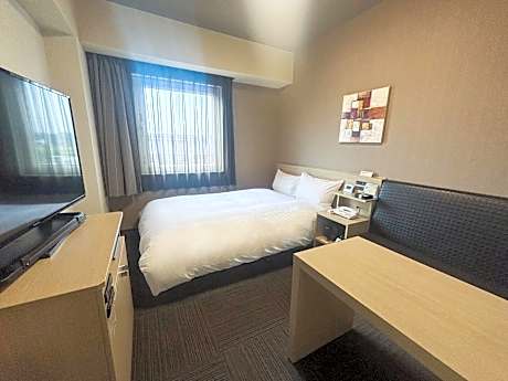 Double Room with Small Double Bed - Non-Smoking