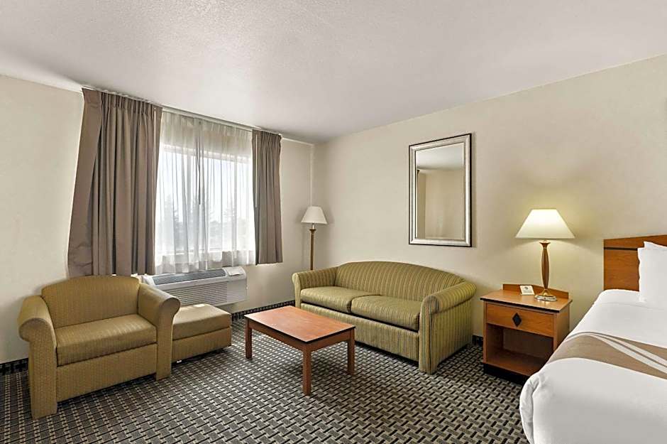 Quality Inn Cheyenne I-25 South
