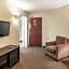Sleep Inn & Suites Bay View Acme - Traverse City