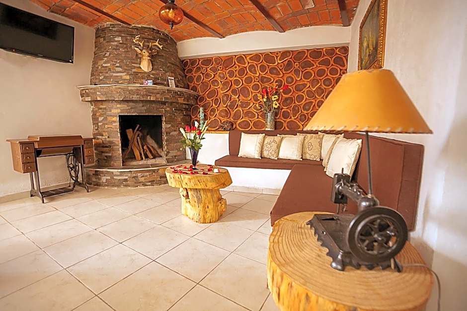 Htl & Villas Las Glorias Mazamitla, céntricas, parking, jardín