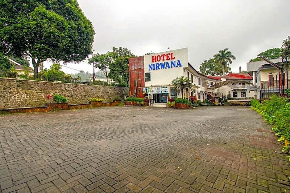 OYO Life 90071 Paralayang View