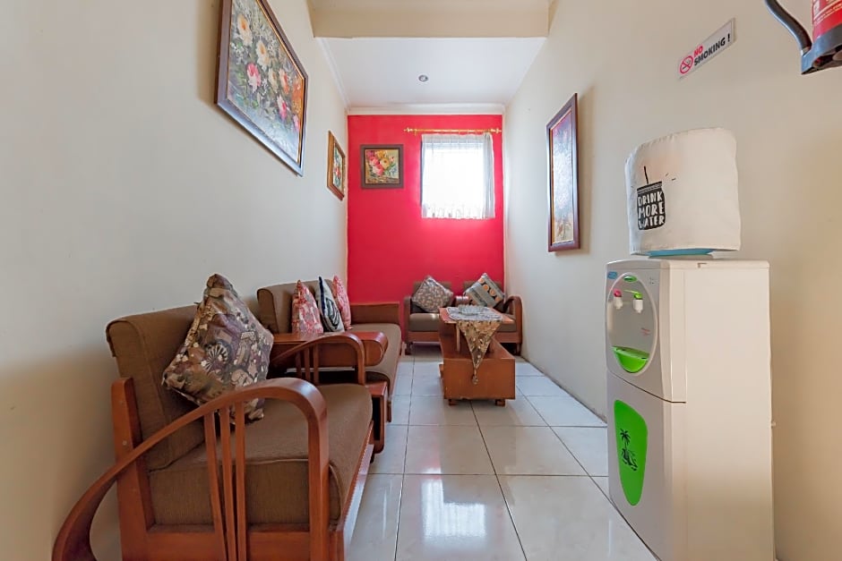 RedDoorz Syariah @ Sudirman Street Garut