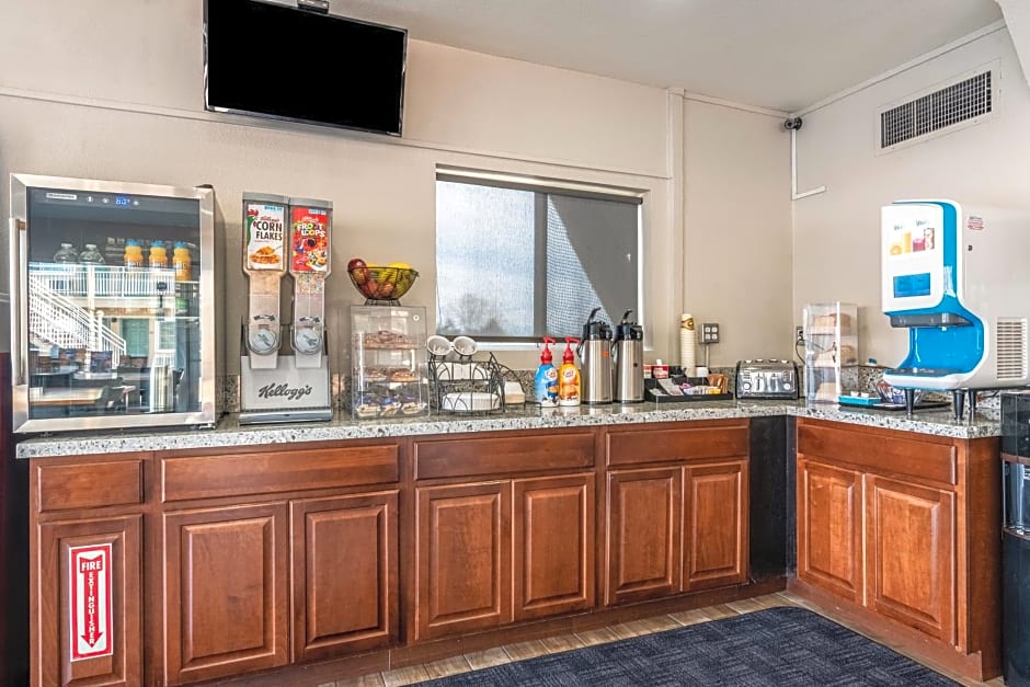 Americas Best Value Inn and Suites Flagstaff