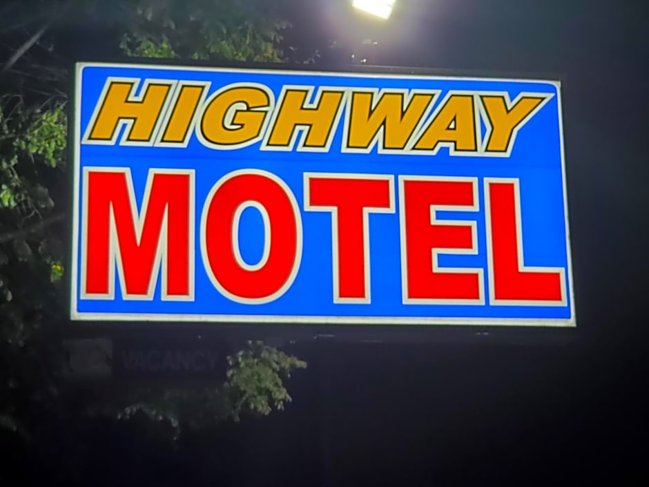 Highway Motel