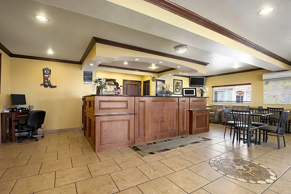 Super 8 by Wyndham Amarillo Central TX