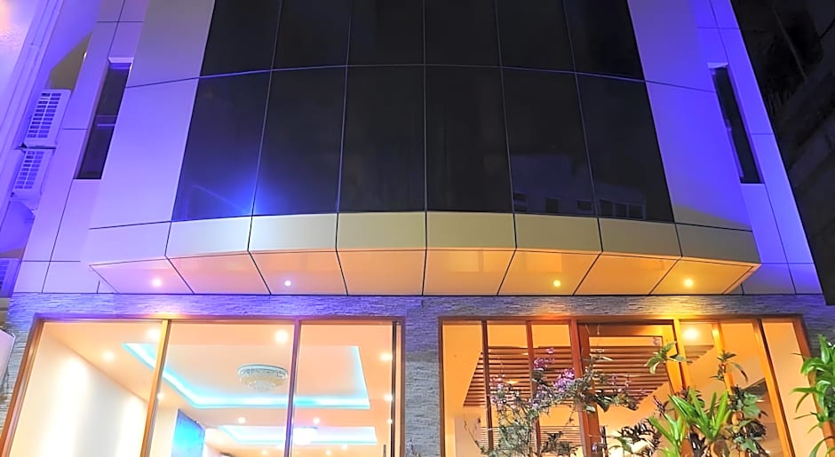 Turquoise Residence by UI