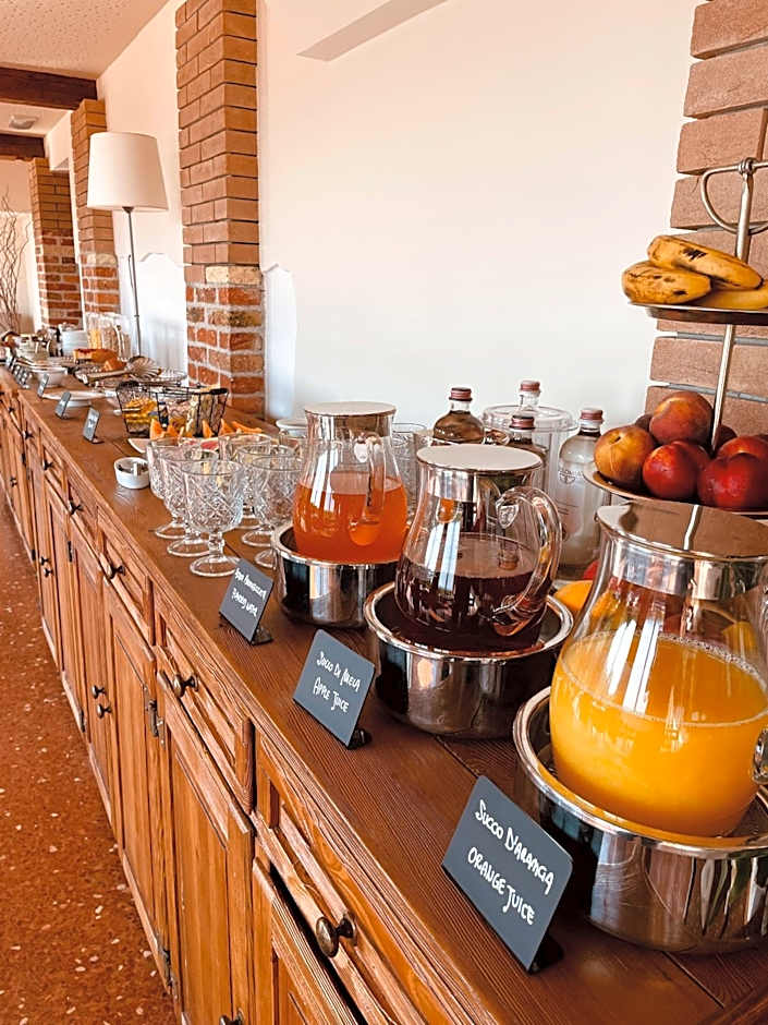 Elliot Osteria e dormire in collina