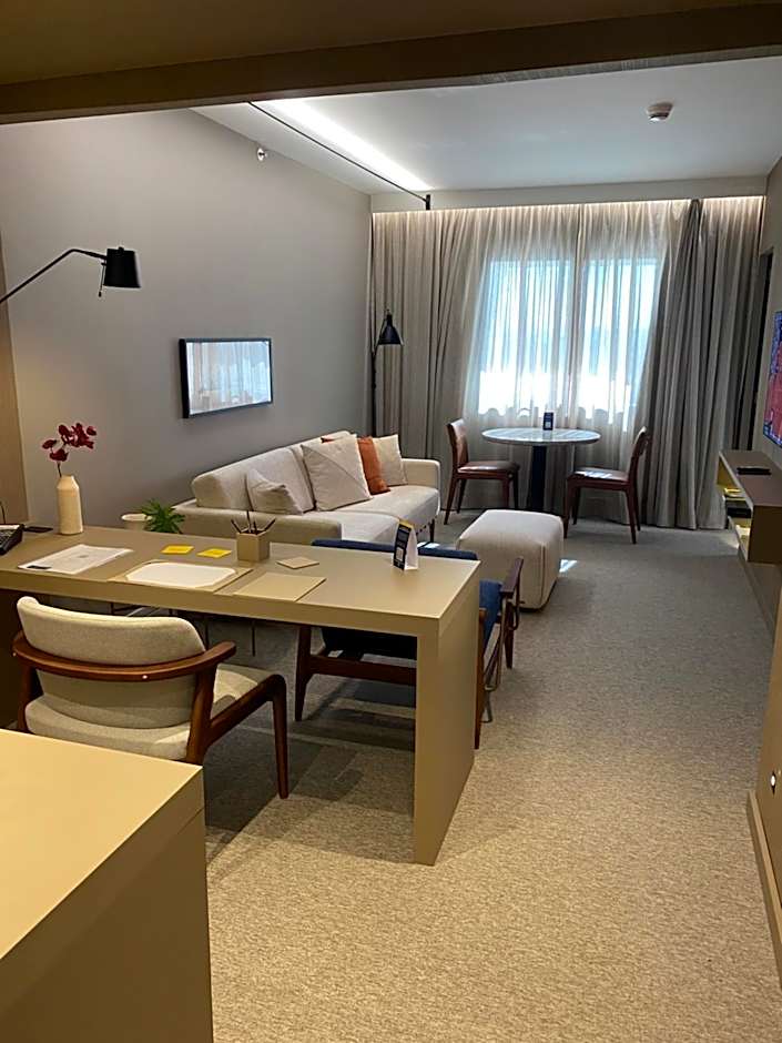 Golden Tulip São José dos Campos