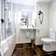 Royal Park Boutique Hotel