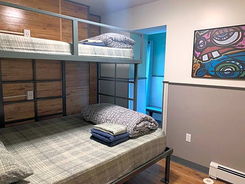 Jasper Downtown Hostel