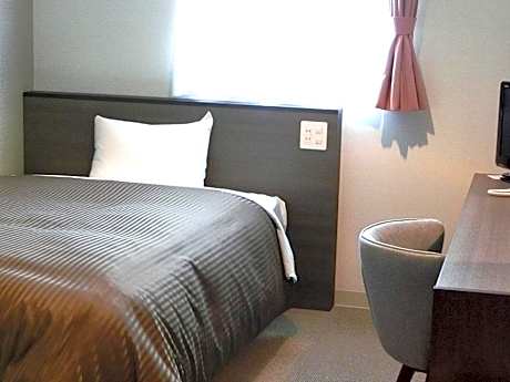 Standard Single Room - Smoking