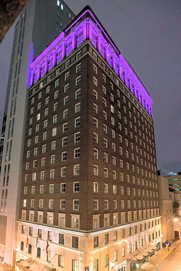 Magnolia Hotel St. Louis, a Tribute Portfolio Hotel