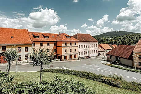 Na Knížecí Husinec