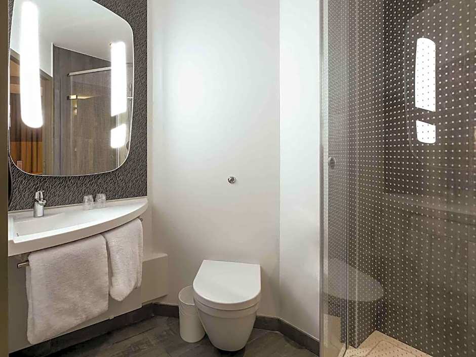 Ibis Niort Est Mendes France